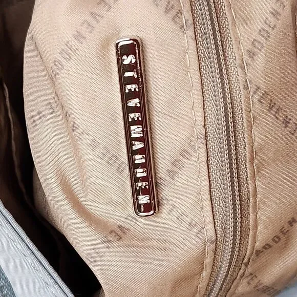 STEVE MADDEN Light Blue Tan Inside Quilted Crossbody Purse Adjustable Strap - Picture 8 of 10